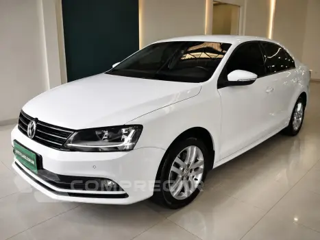 Volkswagen JETTA 1.4 16V TSI COMFORTLINE GASOLINA 4P TIPTRONIC 4 portas