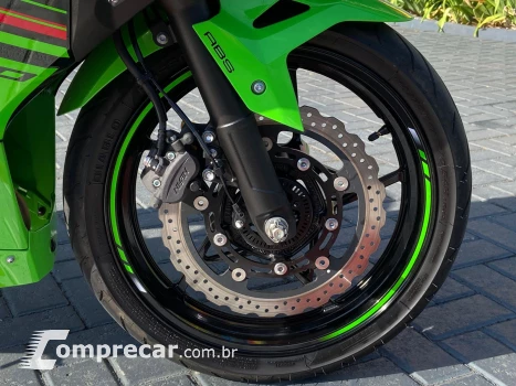 NINJA 400