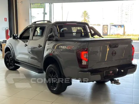 Frontier 2.3 16V PRO4X CABINE DUPLA 4X4 BI-TURBO DIESEL AUTO