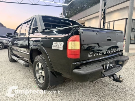 S10 2.4 MPFI Executive 4X2 CD 8V
