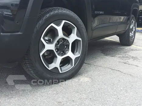 RENEGADE 1.3 T270 TURBO FLEX TRAILHAWK 4X4 AT9