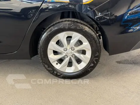 ONIX SEDAN Plus LT 1.0 12V TB Flex Mec.