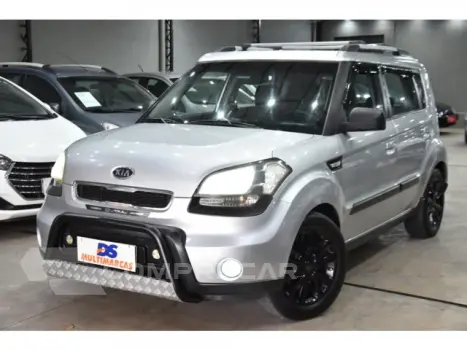 Kia SOUL - 1.6 EX 16V 4P MANUAL 4 portas