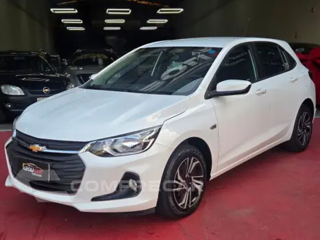 CHEVROLET ONIX HATCH LT 1.0 12V Flex 5p Mec. 4 portas