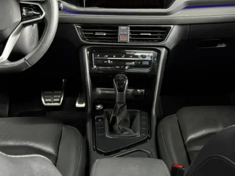 TAOS 1.4 250 TSI TOTAL FLEX HIGHLINE AUTOMÁTICO