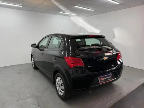 ONIX HATCH LT 1.0 8V FlexPower 5p Mec.