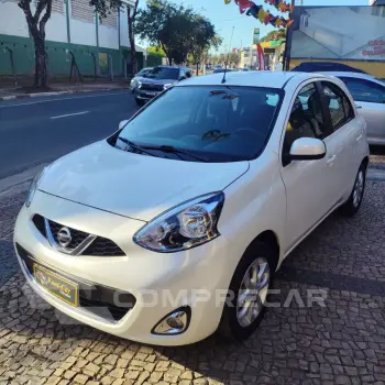 NISSAN MARCH SV 1.6 16V Flex Fuel 5 portas