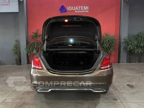 C 180 1.6 CGI EXCLUSIVE 16V TURBO GASOLINA 4P AUTOMÁTICO