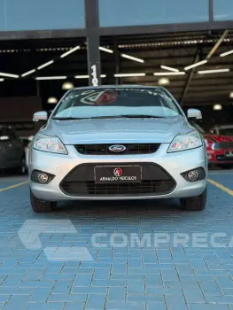Focus Sedan 2.0 16V/2.0 16V Flex 4p Aut.