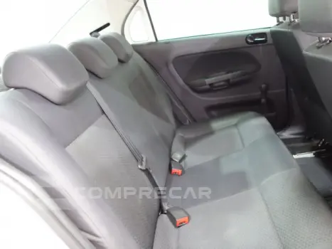 VOYAGE - 1.0 12V MPI TOTAL 4P MANUAL