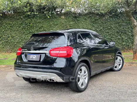 GLA 250 2.0 16V Turbo Sport