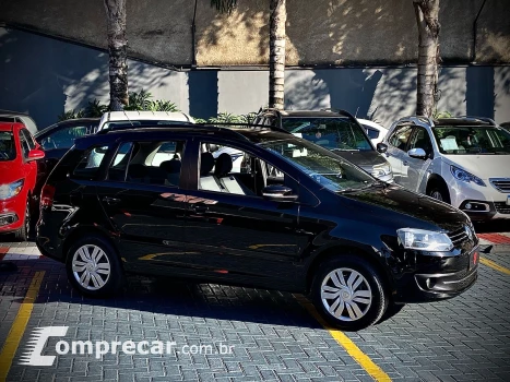 Volkswagen SPACEFOX 1.6 MI 8V 4 portas
