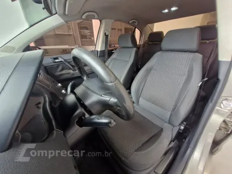 POLO SEDAN 2.0 MI Comfortline 8V