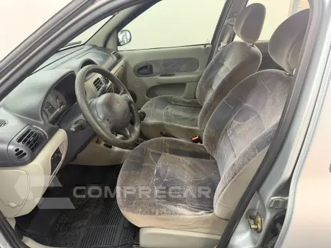 Clio Privilège Hi-Flex 1.6 16V 5p