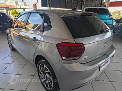 Polo Hatch 1.0 12V 4P 200 TSI HIGHLINE AUTOMÁTICO