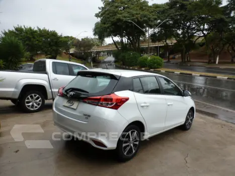 YARIS 1.5 16V XS Connect