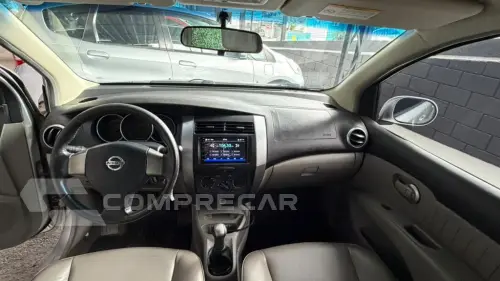 LIVINA SL 1.6 16V Flex Fuel 5p