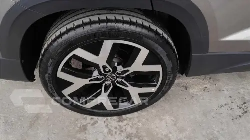 TAOS 1.4 250 TSI TOTAL FLEX HIGHLINE AUTOMÁTICO