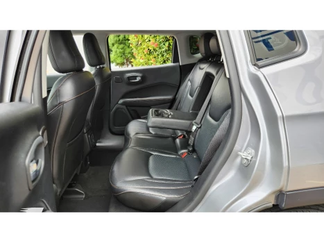 COMPASS 2.0 16V FLEX LONGITUDE AUTOMÁTICO