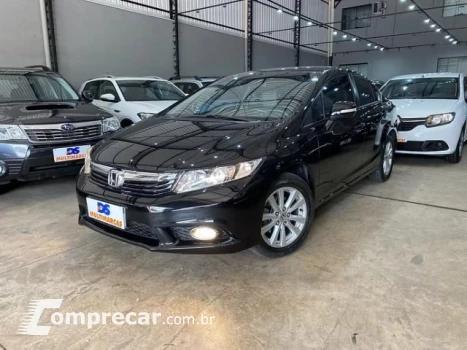 Honda CIVIC - 2.0 LXR 16V 4P AUTOMÁTICO 4 portas