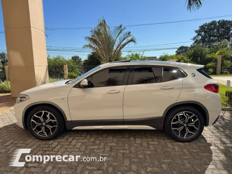 X2 2.0 16V Turbo Activeflex Sdrive20i M Sport X