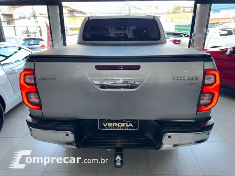Hilux CD SRX 2.8
