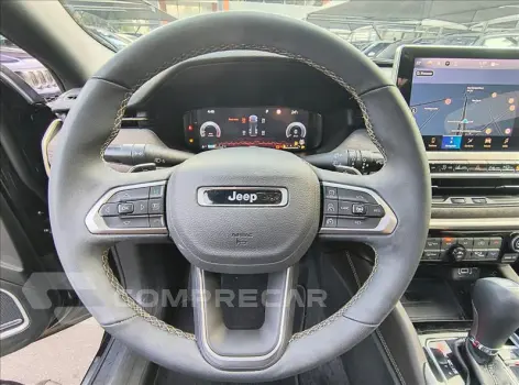 COMMANDER 1.3 T270 Turbo Overland