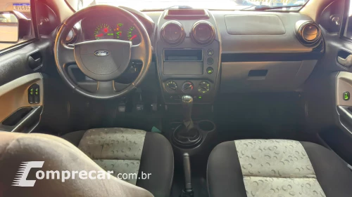 FIESTA 1.0 MPI Class Hatch 8V