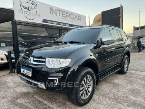 PAJERO DAKAR 3.2 HPE 4X4 7 Lugares 16V Turbo Intercooler