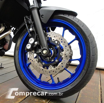 YAMAHA MT-07 ABS