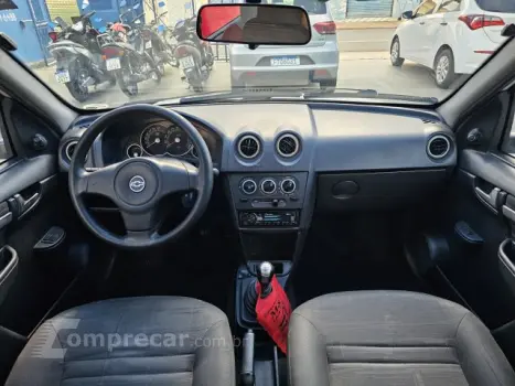 PRISMA - 1.4 MPFI MAXX 8V 4P MANUAL