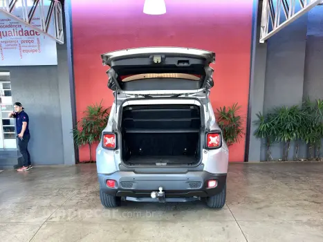 RENEGADE 1.8 16V FLEX 4P AUTOMÁTICO