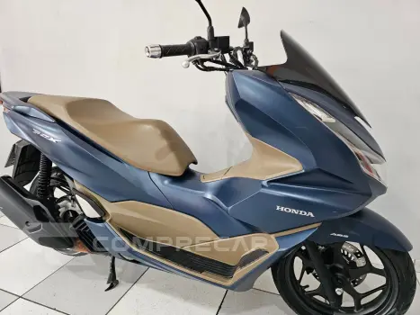 PCX 160 Deluxe