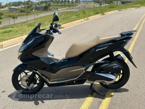PCX 160 DLX ABS