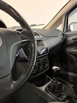 Punto ATTRACTIVE 1.4 Fire Flex 8V 5p