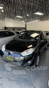 FORD FIESTA 1.6 MPI Class Hatch 8V 4 portas
