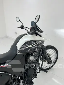 XTZ 250 LANDER
