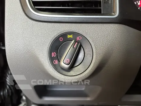 FOX 1.6 MI HIGHLINE 8V FLEX 4P AUTOMATIZADO