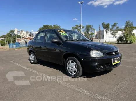Classic Sedan 1.0 4P