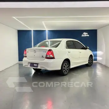 ETIOS PLATINUM Sed. 1.5 Flex 16V 4p Aut.
