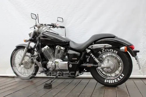 HONDA SHADOW 750