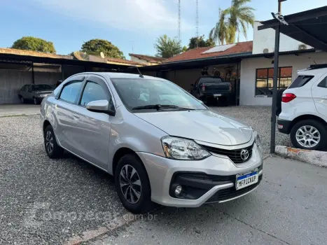 ETIOS 1.5 XS Sedan 16V