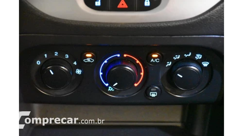 KA - 1.0 TI-VCT SE SEDAN MANUAL