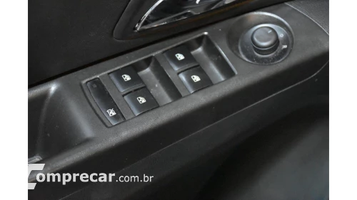 CRUZE SEDAN - 1.8 LT 16V 4P AUTOMÁTICO