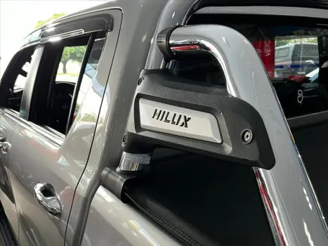 HILUX 2.8 SRX 4X4 CD 16V DIESEL 4P AUTOMÁTICO