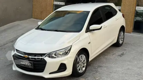 CHEVROLET ONIX HATCH LT 1.0 12V Flex 5p Mec. 4 portas