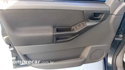 Meriva 1.8 4P JOY