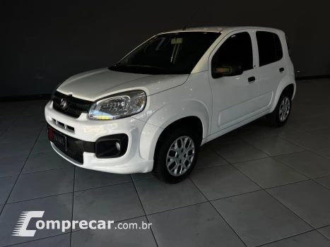 Fiat Uno Attractive 1.0 (Flex) 4p 4 portas