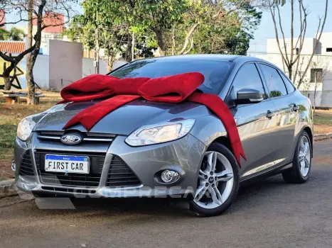 FORD FOCUS 2.0 SE SEDAN 16V FLEX 4P AUTOMÁTICO 4 portas