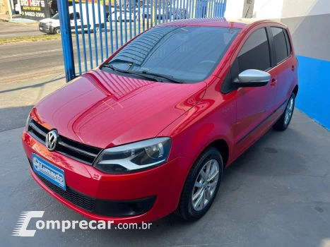 Volkswagen FOX 1.6 MI Rock IN RIO 8V 4 portas